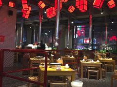 大堂-么肆烤肉·中式自助·烤肉大排档(街道口季佳PAI店)