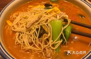 Tomato Sauce Noodles with Shredded Pork