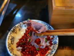 -乐山食古香跷脚牛肉