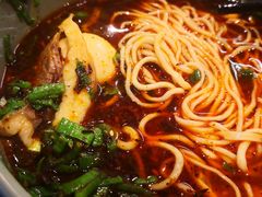-臻老板牛肉面(光华路SOHO店)