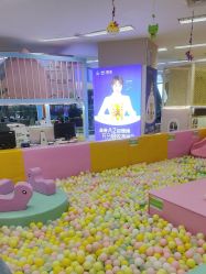 -孩子王(铁西万达店)