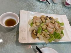 -六和聚传统烤鸭.天津菜(和平店)