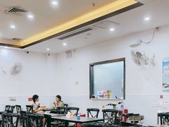 大堂-贞姨美食·老字号海鲜大排档