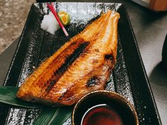 -铭牛烧肉·和牛海鲜自助(高新月牙湖店)