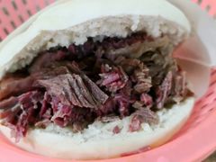 腊牛肉夹馍-任强肉丸糊辣汤腊牛肉夹馍(劳动西路总店)