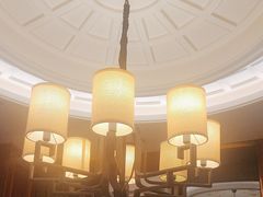 -八府香鸭·啫啫煲(华山路店)