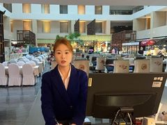 -朗丽兹自助餐厅