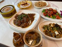 -聚春园自助餐厅(东街口店)