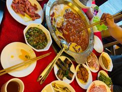 -山城年华老火锅(玉林店)