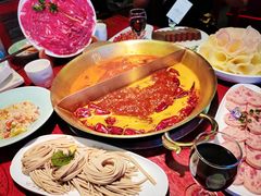 -小龙翻大江·小龙坎臻选店(太古里店)
