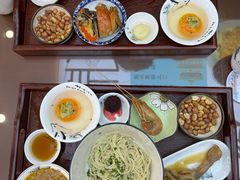 -百年老字号·观振兴蟹黄面·三虾面·苏式面(观前街富仁坊巷店)