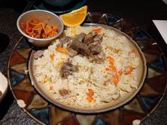 招牌抓饭-丝路金桃·新疆菜(徐汇店)