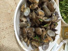 郭哥海鲜烧烤特色加工-桐盛祥小船海鲜本地菜(栈桥店)