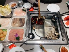 -海底捞火锅(银泰中心店)