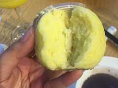 -上海滴水湖皇冠假日酒店