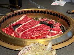 -铭牛烧肉·和牛海鲜自助(高新月牙湖店)