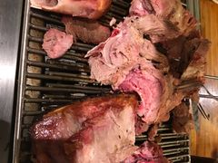 -欢乐牧人蒙古炭烤羊腿(四平路店)