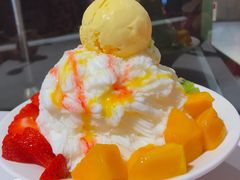 综合水果冰-西门町芒果冰