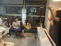 -梅纳·钢琴声乐架子鼓Mena Music(双井店)