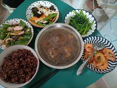-臻爱住家月嫂育儿嫂(万达店)