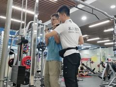 -开阳里游泳健身
