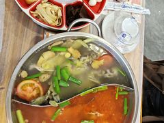 -苗家恒灵酸汤鱼-跳水牛肉连锁店(凯里总店)