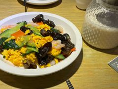-关东小磨东北菜(上海长风大悦城店)