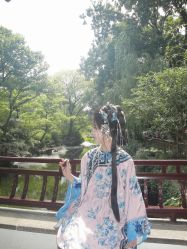 -一揽芳华汉服旗袍体验馆(拙政园店)