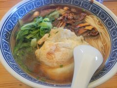 -沪西老弄堂面馆(定西路店)
