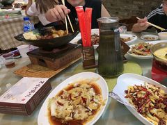 -百味地锅鸡(二店·财校分店)