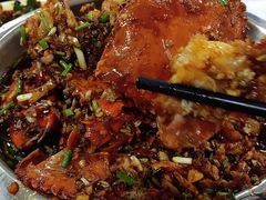 -凤凰路何眼镜香辣蟹(花果园店)