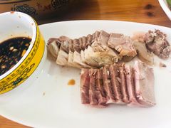 白切羊肉-领鲜土菜馆