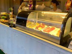 面包甜点陈列柜-神州半岛喜来登度假酒店·盛宴汉堡·战斧牛排·后安粉
