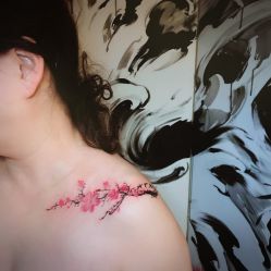 -周忆刺青原创设计定制