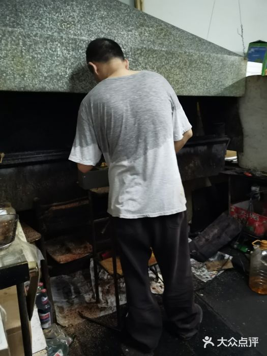 小老虎图片