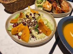 三色藜麦烤南瓜沙拉-nata&bica(松江大学城店)