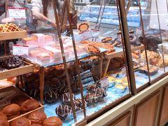 面包甜点陈列柜-山崎面包(静安久光店)