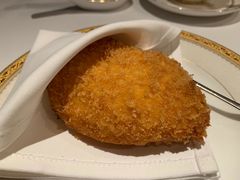 酿焗鲜蟹盖jpg-唐阁(香港朗廷酒店)