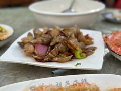 -四川小胡子海鲜(丁村万人海鲜广场店)