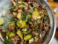 干锅黄牛肉-李东农庄(中南百草园地标店)