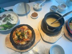 九层塔石锅大明虾-潮堂 · 潮州菜(国贸商城店)