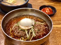 韩式冷面-吴草鸡爪오초닭발韩食堂(融恒盈嘉中心店)