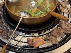 -阿山卓·野生菌火锅·纳西火塘烤肉