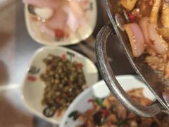 -富正毅三下锅·湘西韵味(天门山索道店)