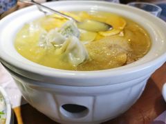 鸡汤馄饨-南小馆(迪士尼小镇店)