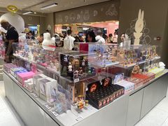 -泡泡玛特POPMART(蓝色港湾店)