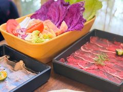 -花菇朵·云山雀 ll 野生菌锅·野果酸汤·精品滇菜(万柳店)