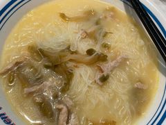 榨菜肉丝汤米粉-敏华冰厅(平安金融中心店)