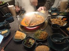 -湊湊火锅·茶憩(打浦桥日月光店)