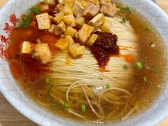 -朱鸿兴面馆(镇湖店)